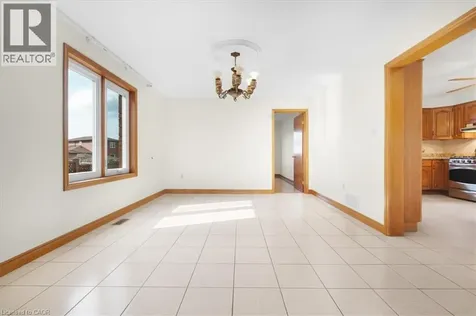 18 Marcel Place Hamilton ON L9B 1W3