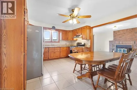 18 Marcel Place Hamilton ON L9B 1W3