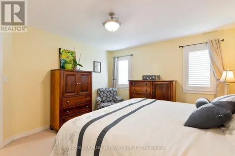 87 Pine Valley Drive St. Thomas ON N5P 1E2