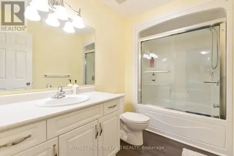 87 Pine Valley Drive St. Thomas ON N5P 1E2