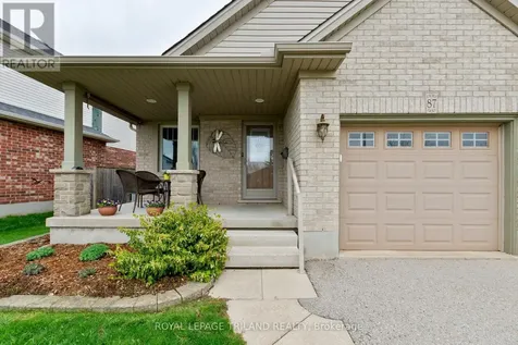 87 Pine Valley Drive St. Thomas ON N5P 1E2