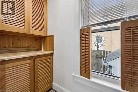 96 Glenmorris Street Cambridge ON N1S 2Y9