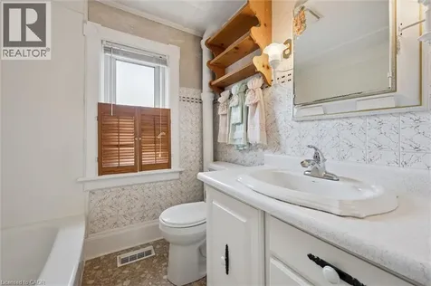 96 Glenmorris Street Cambridge ON N1S 2Y9