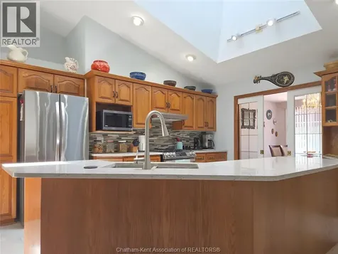 93 Gregory Drive Chatham ON N7L 0C9