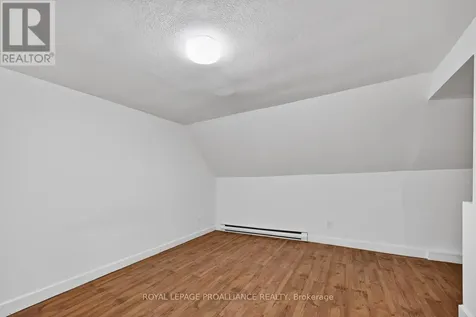 13 King Street Rideau Lakes ON K0E 1G0