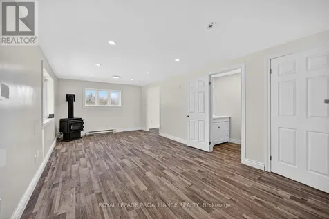 13 King Street Rideau Lakes ON K0E 1G0