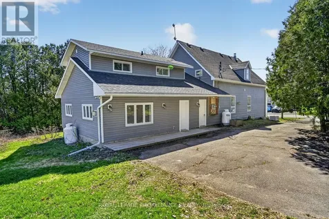 13 King Street Rideau Lakes ON K0E 1G0