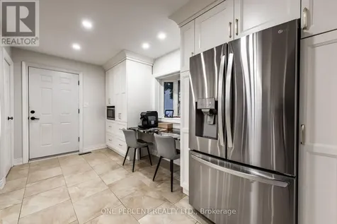 8 Cardwell Court Adjala-tosorontio ON L0G 1W0