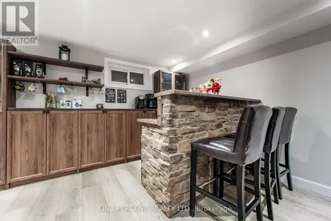 8 Cardwell Court Adjala-tosorontio ON L0G 1W0
