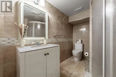 8 Cardwell Court Adjala-tosorontio ON L0G 1W0
