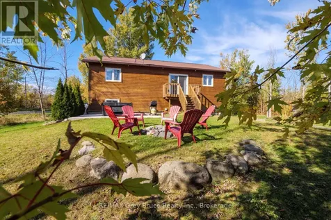 104 Maple Drive Northern Bruce Peninsula ON N0H 1Z0
