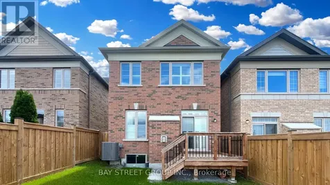 110 Christine Elliott Avenue Whitby ON L1P 0E1