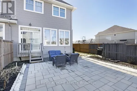 895 Antonio Farley Street Ottawa ON K4A 5K1