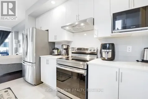 895 Antonio Farley Street Ottawa ON K4A 5K1