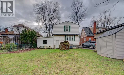 18 Norfolk Street North Hamilton ON L8S 3K1