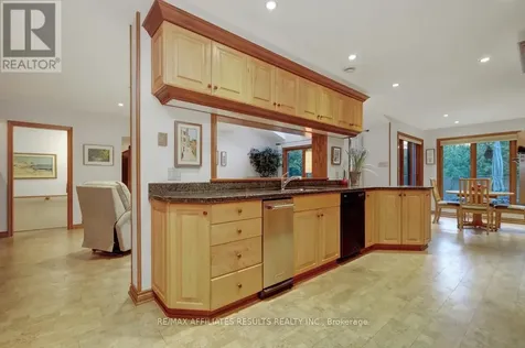 30 Pentland Crescent Ottawa ON K2K 1V5