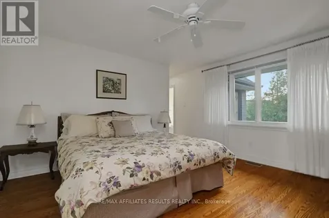 30 Pentland Crescent Ottawa ON K2K 1V5