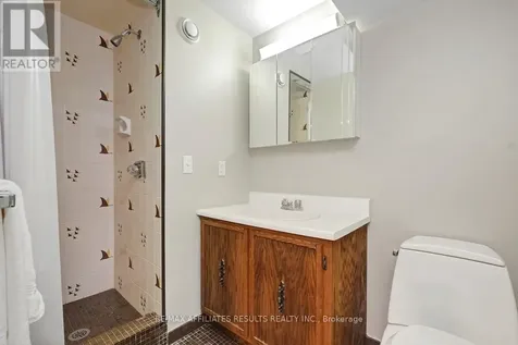 30 Pentland Crescent Ottawa ON K2K 1V5