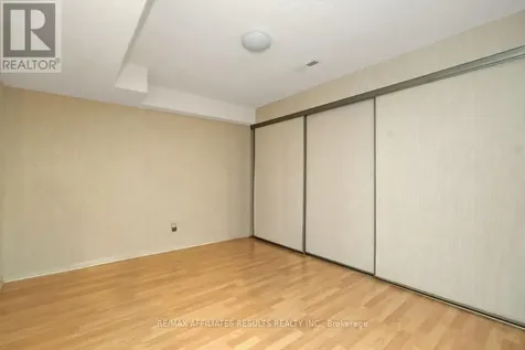 30 Pentland Crescent Ottawa ON K2K 1V5
