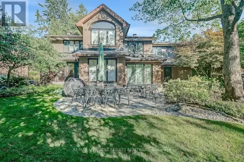 30 Pentland Crescent Ottawa ON K2K 1V5