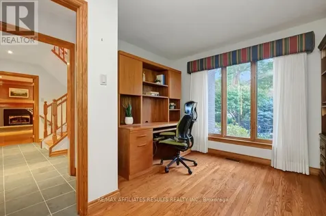 30 Pentland Crescent Ottawa ON K2K 1V5