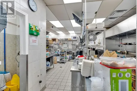 340 Eagle Street West Newmarket (glenway Estates) ON L3Y 7M7