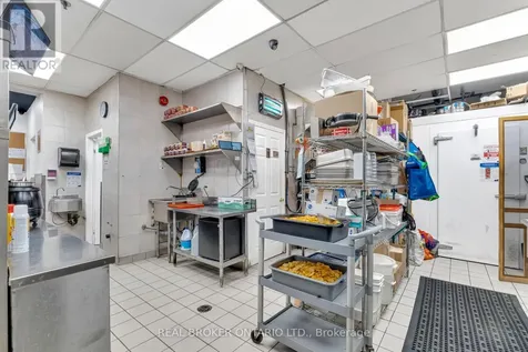 340 Eagle Street West Newmarket (glenway Estates) ON L3Y 7M7