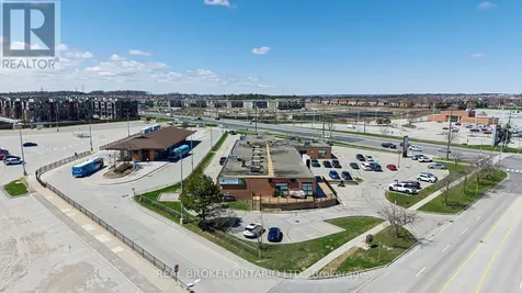 340 Eagle Street West Newmarket (glenway Estates) ON L3Y 7M7