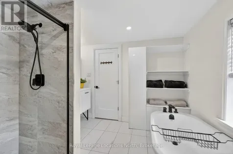 363-361 Cedar Street Collingwood ON L9Y 3B2