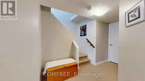 239 Hunterbrook Street Ottawa ON K2K 0E5