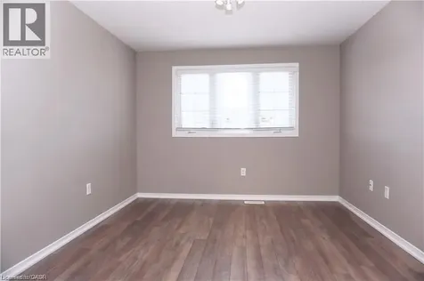 40 Madeleine Street Kitchener ON N2R 1V4