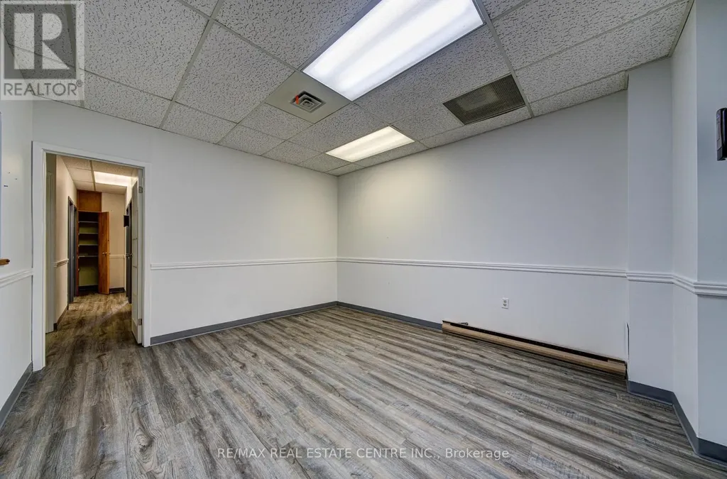 15 Elizabeth Street Orangeville ON L9W 3X3