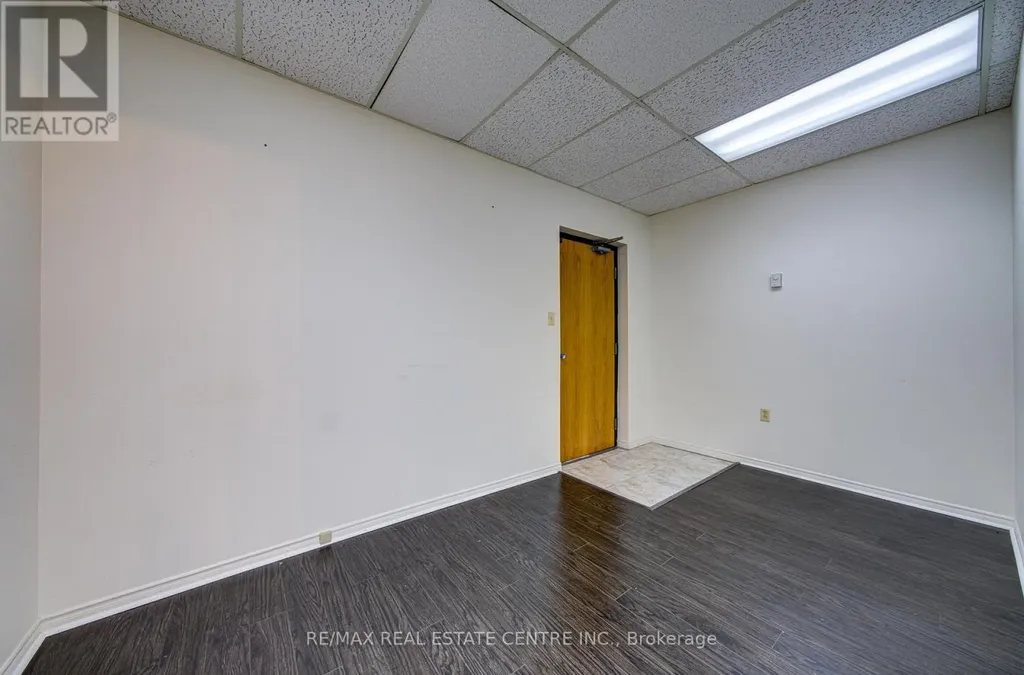 15 Elizabeth Street Orangeville ON L9W 3X3