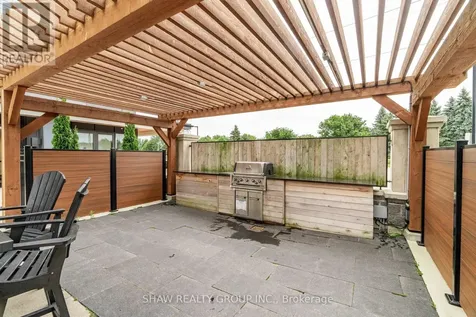 247 Northfield Drive Waterloo ON N2K 0H1