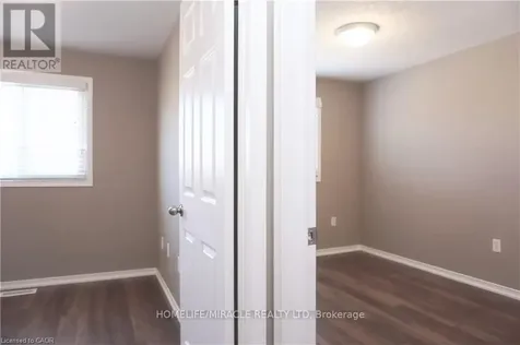 40 Madeleine Street Kitchener ON N2R 1V4