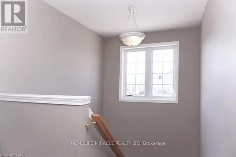 40 Madeleine Street Kitchener ON N2R 1V4
