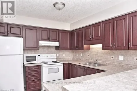 40 Madeleine Street Kitchener ON N2R 1V4