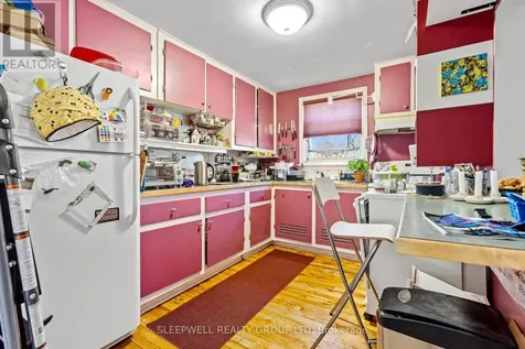 54 Centennial Boulevard Ottawa ON K1S 0M9