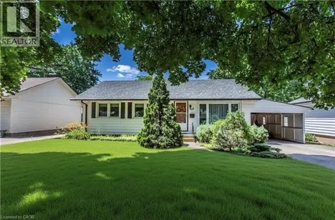 118 Jacobson Avenue St. Catharines ON L2T 3A5