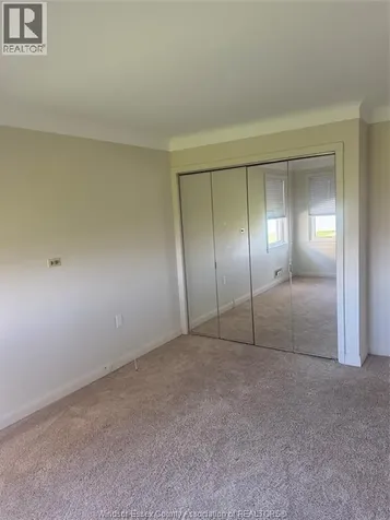 11506 Riverside Windsor ON N8P 1A4