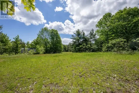 756 Champlain Road Tiny ON L9M 0C2