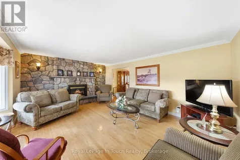 756 Champlain Road Tiny ON L9M 0C2