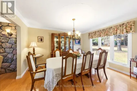 756 Champlain Road Tiny ON L9M 0C2