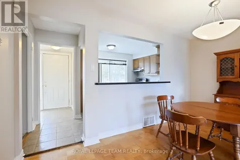 2942 Fairlea Crescent Ottawa ON K1V 8T7