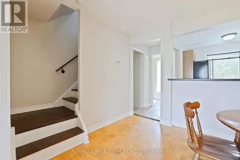 2942 Fairlea Crescent Ottawa ON K1V 8T7