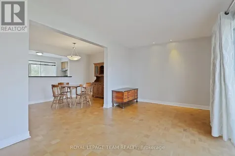 2942 Fairlea Crescent Ottawa ON K1V 8T7