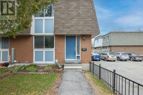 2942 Fairlea Crescent Ottawa ON K1V 8T7