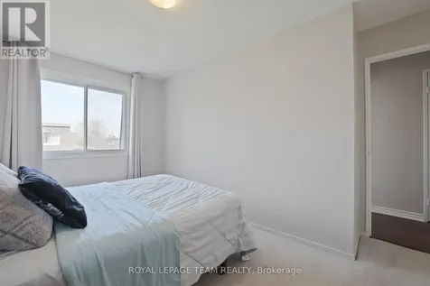 2942 Fairlea Crescent Ottawa ON K1V 8T7