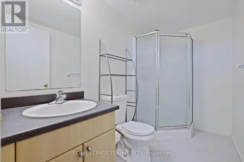 2942 Fairlea Crescent Ottawa ON K1V 8T7