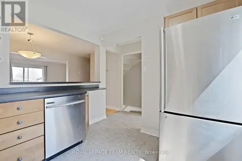 2942 Fairlea Crescent Ottawa ON K1V 8T7